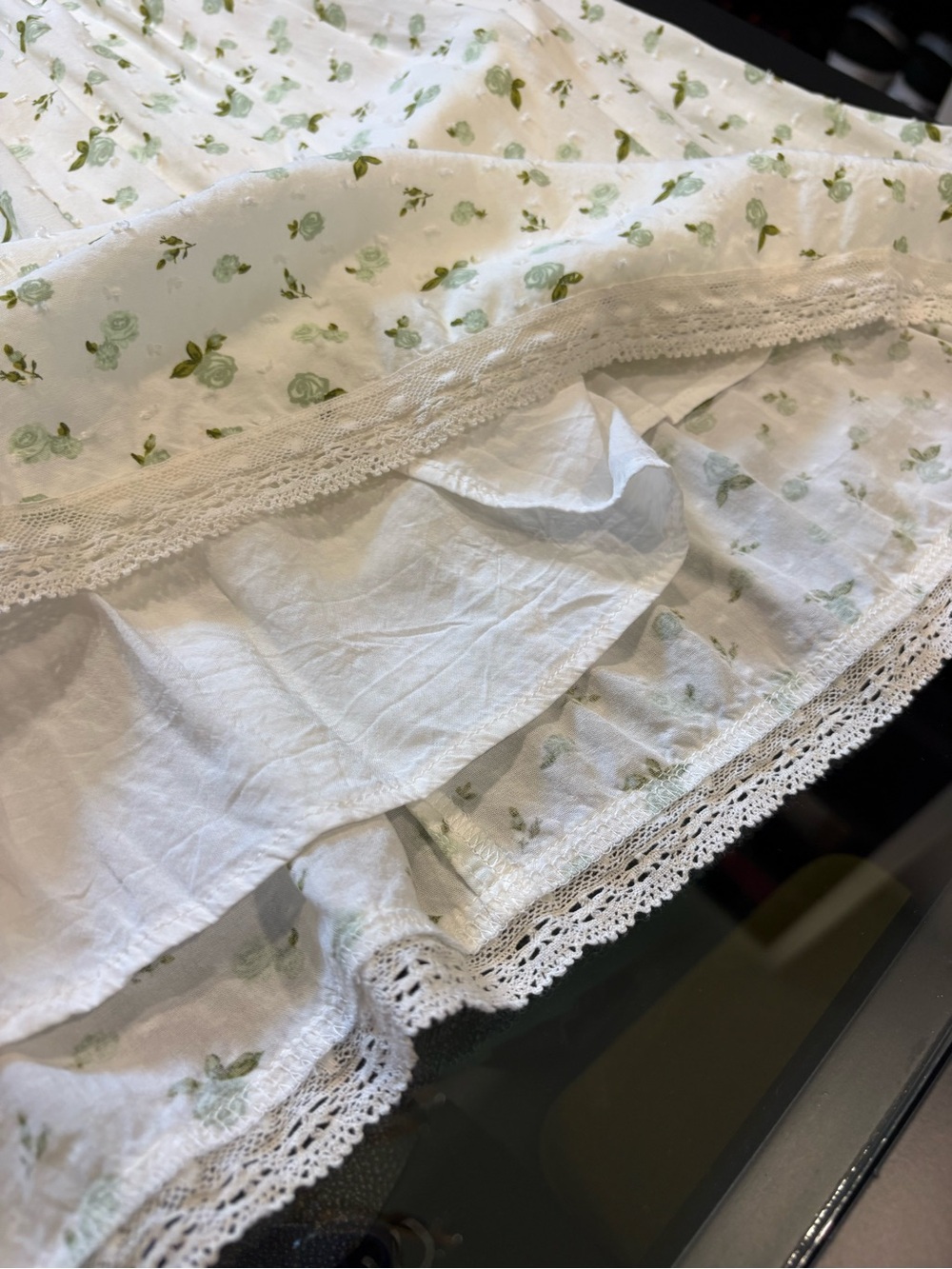 Smocked V-Neck Short Sleeve Floral Babydoll Sundress - White with Green - Picture 5 of 10